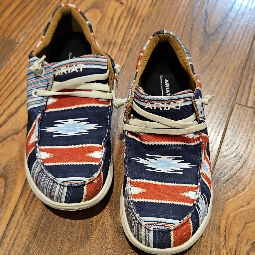 Ariat Women's Blue and Red Patterned Loafers